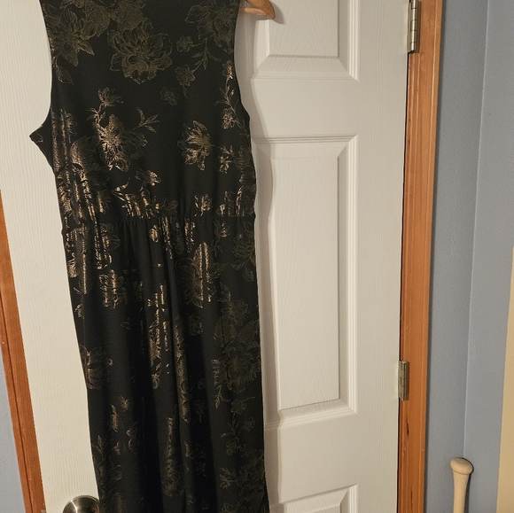 Superfoxx, Black Dress With Gold Floral Print, Knee Slit, Size L, Formal Event - Picture 4 of 4